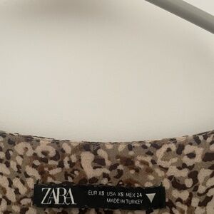 Zara Leopard Print dress size XS